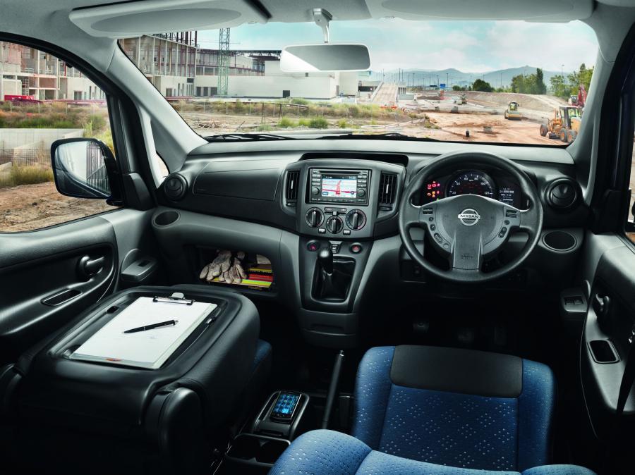 Nissan NV200 2011 года  (фото 2 из 2)